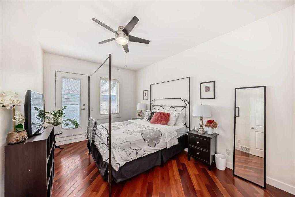 MLS® A2261181 - 3002 18 Street SW in South Calgary Calgary, Residential