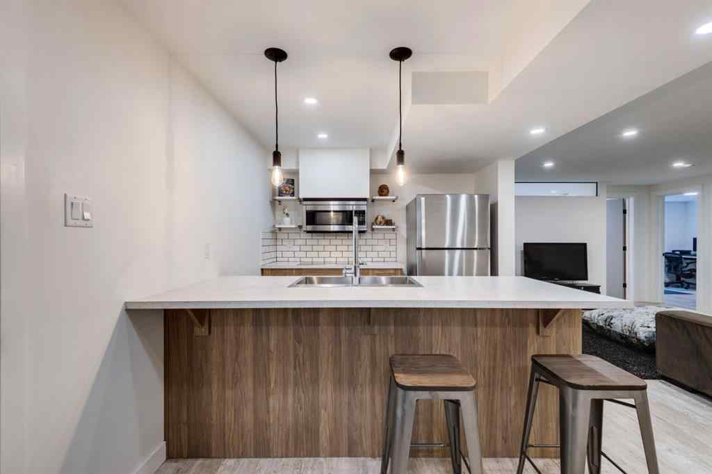 MLS® A2261189 - 1240 Mapleglade Crescent SE in Maple Ridge Calgary, Residential