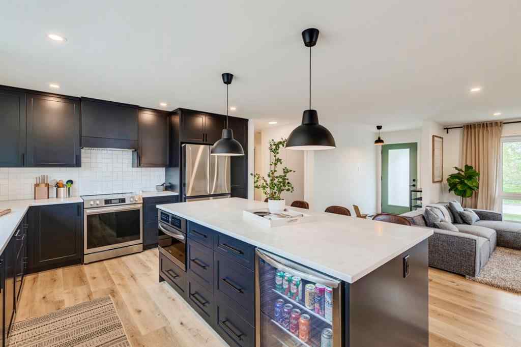 MLS® A2261189 - 1240 Mapleglade Crescent SE in Maple Ridge Calgary, Residential