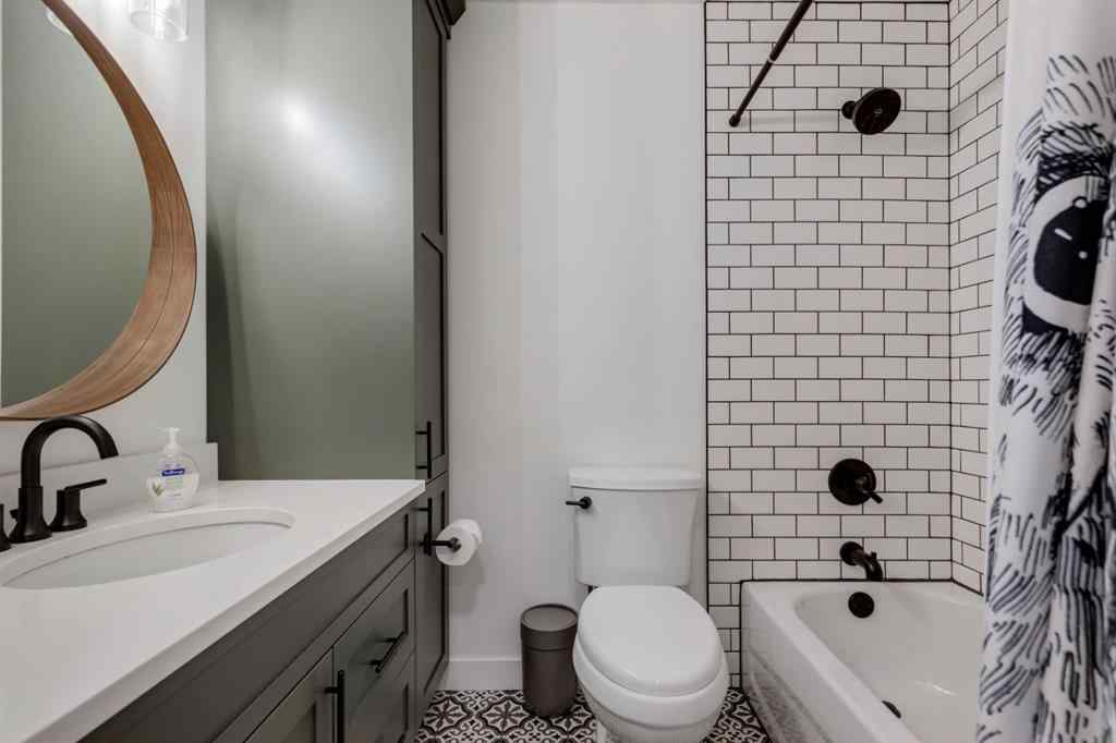 MLS® A2261189 - 1240 Mapleglade Crescent SE in Maple Ridge Calgary, Residential