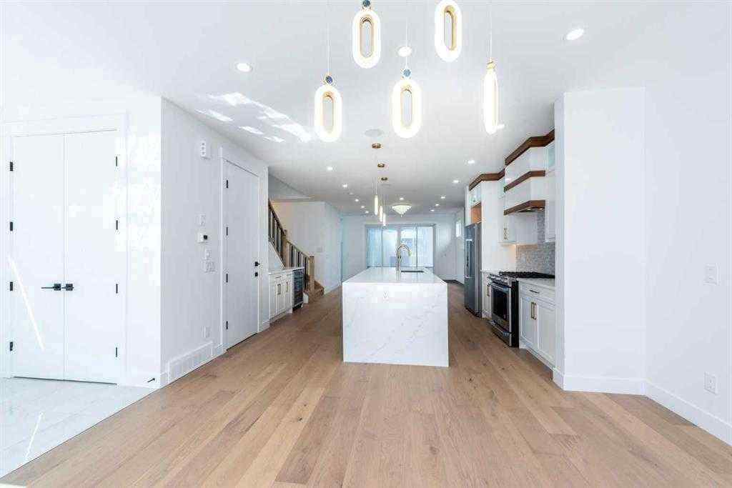 MLS® A2261195 - 105 Hartford Road NW in Highwood Calgary, Residential