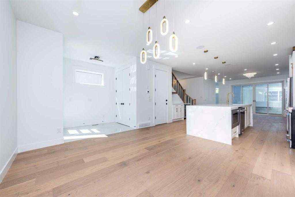 MLS® A2261195 - 105 Hartford Road NW in Highwood Calgary, Residential