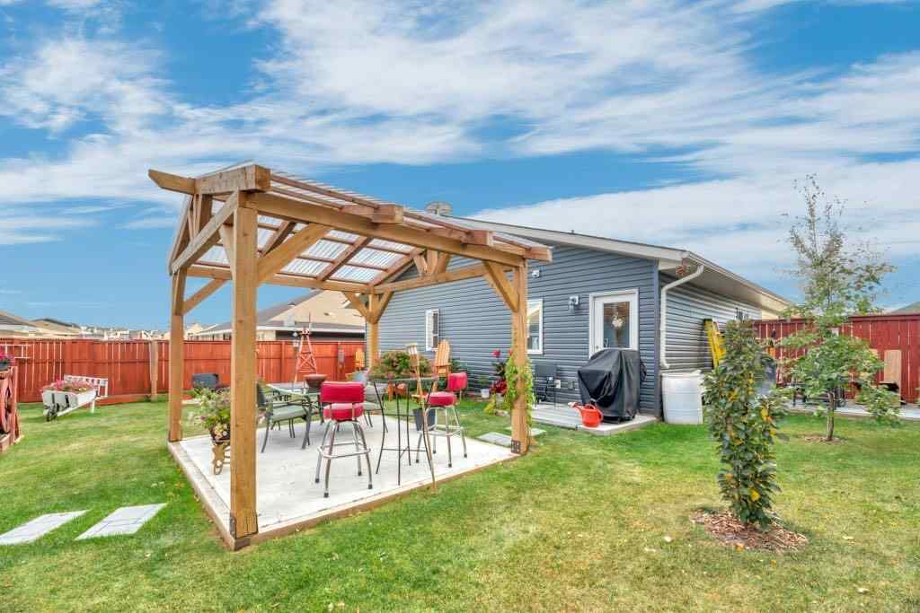 MLS® A2261196 - 138 Westview Drive  in NONE Nanton, Residential