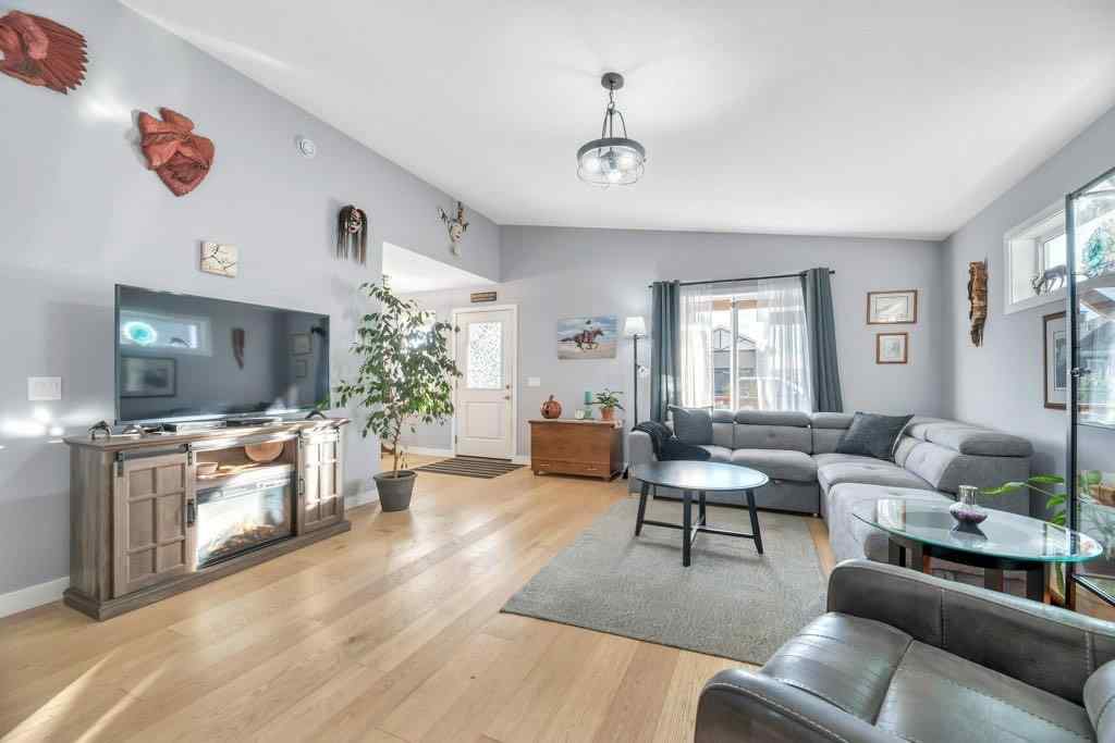 MLS® A2261196 - 138 Westview Drive  in NONE Nanton, Residential