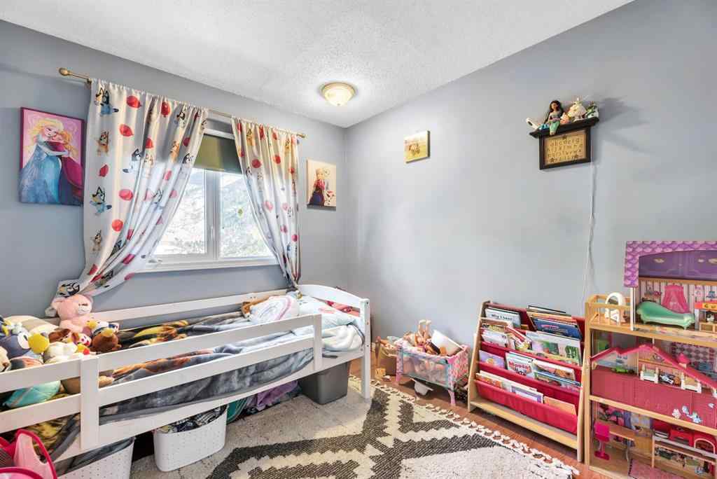 MLS® A2261198 - 112 Young Crescent  in NONE Stavely, Residential