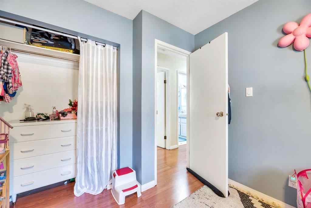 MLS® A2261198 - 112 Young Crescent  in NONE Stavely, Residential