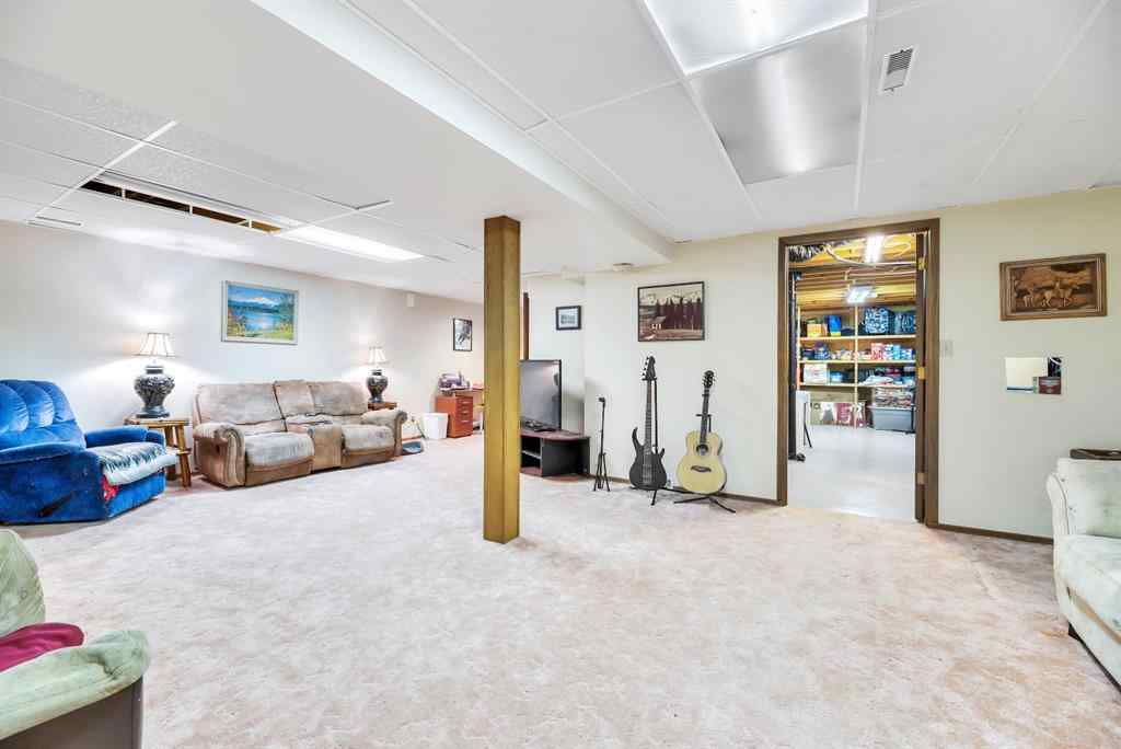 MLS® A2261198 - 112 Young Crescent  in NONE Stavely, Residential