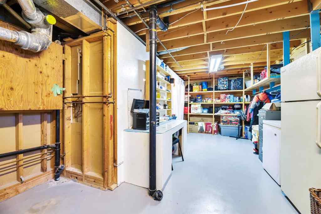 MLS® A2261198 - 112 Young Crescent  in NONE Stavely, Residential