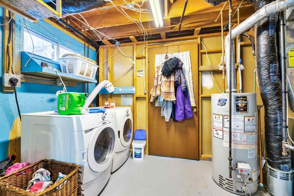 MLS® A2261198 - 112 Young Crescent  in NONE Stavely, Residential