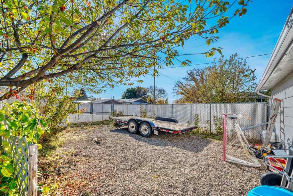 MLS® A2261198 - 112 Young Crescent  in NONE Stavely, Residential