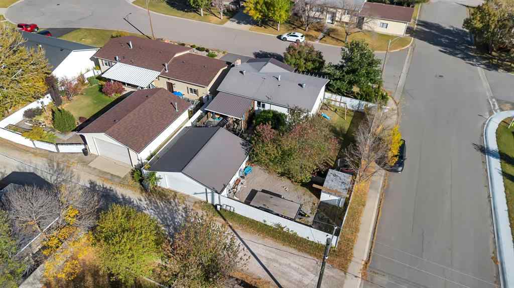 MLS® A2261198 - 112 Young Crescent  in NONE Stavely, Residential