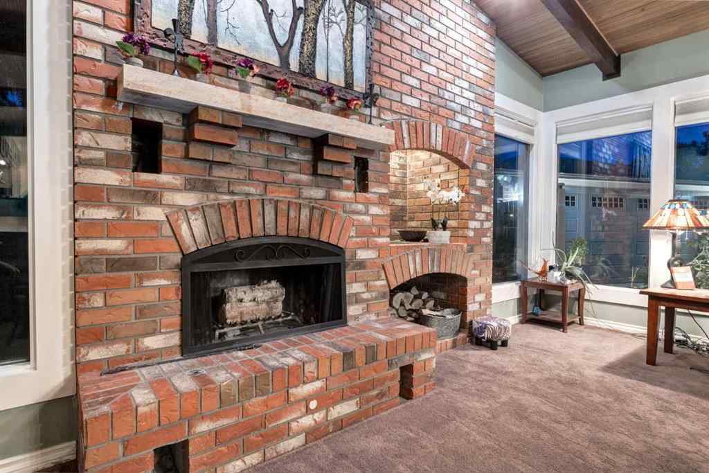 MLS® A2261199 - 220 Oakridge Place SW in Oakridge Calgary, Residential