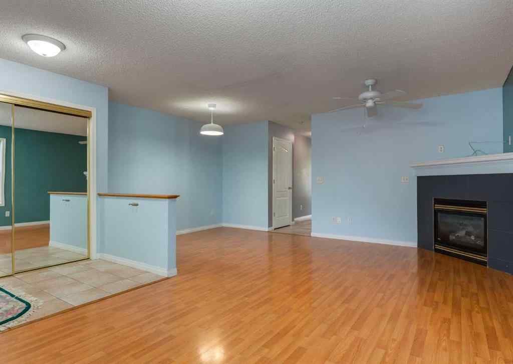 MLS® A2261200 - 141 28 Avenue NE in Tuxedo Park Calgary, Residential