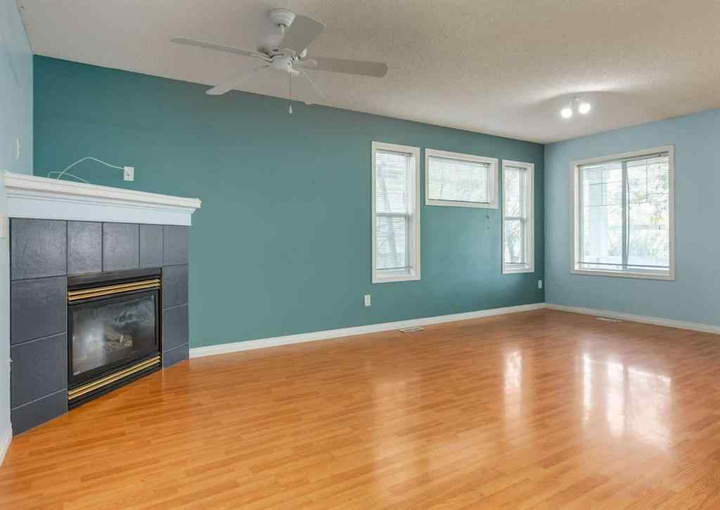 MLS® A2261200 - 141 28 Avenue NE in Tuxedo Park Calgary, Residential