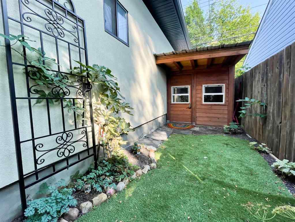 MLS® A2261202 - 814 Radford Road NE in Renfrew Calgary, Residential