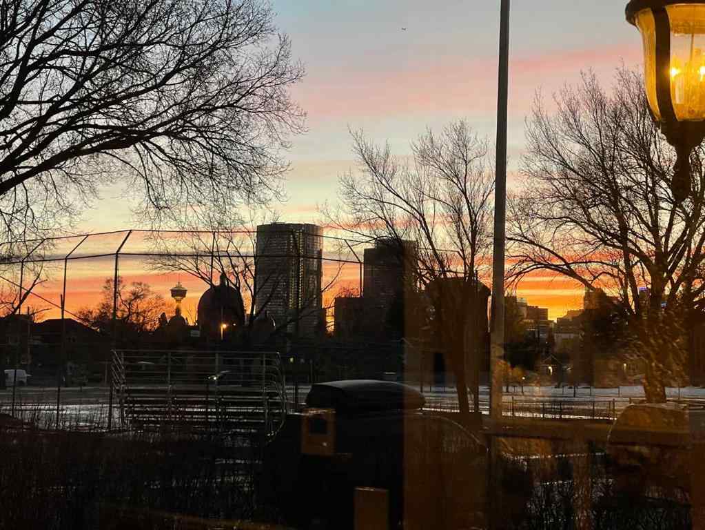 MLS® A2261202 - 814 Radford Road NE in Renfrew Calgary, Residential