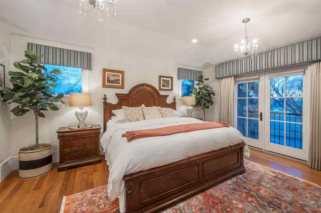 MLS® A2261202 - 814 Radford Road NE in Renfrew Calgary, Residential