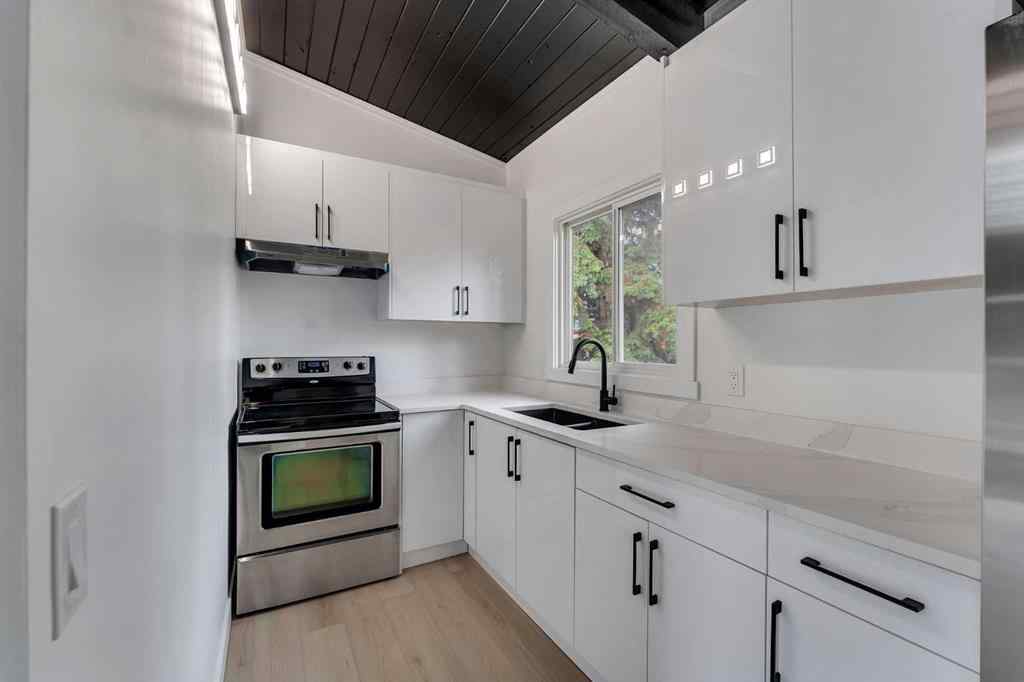 MLS® A2261204 - 105 Pinemont Bay NE in Pineridge Calgary, Residential