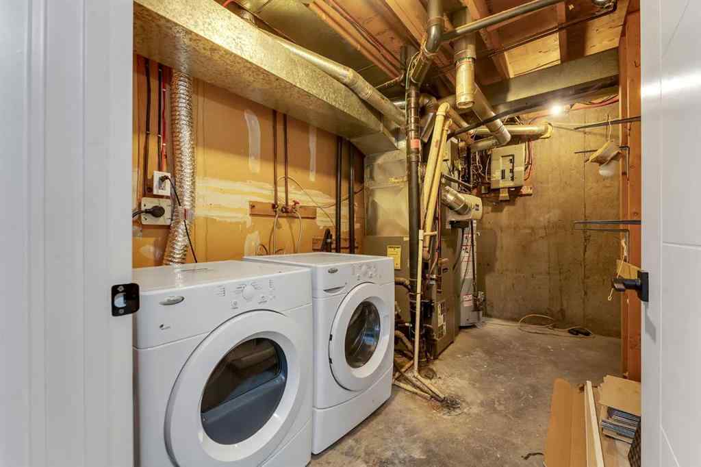 MLS® A2261204 - 105 Pinemont Bay NE in Pineridge Calgary, Residential