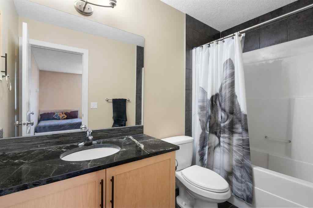 MLS® A2261207 - Unit #2 4709 17 Avenue NW in Montgomery Calgary, Residential