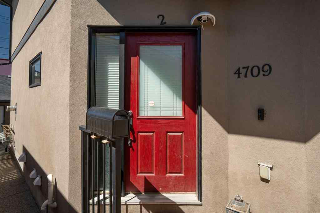 MLS® A2261207 - Unit #2 4709 17 Avenue NW in Montgomery Calgary, Residential