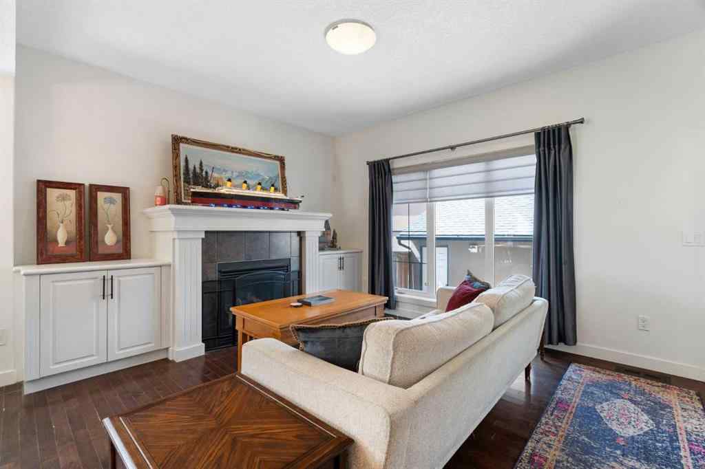 MLS® A2261207 - Unit #2 4709 17 Avenue NW in Montgomery Calgary, Residential