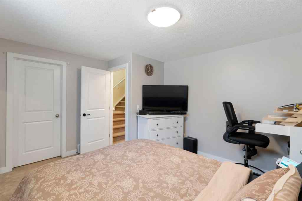 MLS® A2261207 - Unit #2 4709 17 Avenue NW in Montgomery Calgary, Residential