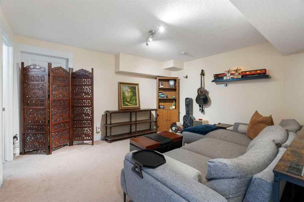 MLS® A2261207 - Unit #2 4709 17 Avenue NW in Montgomery Calgary, Residential