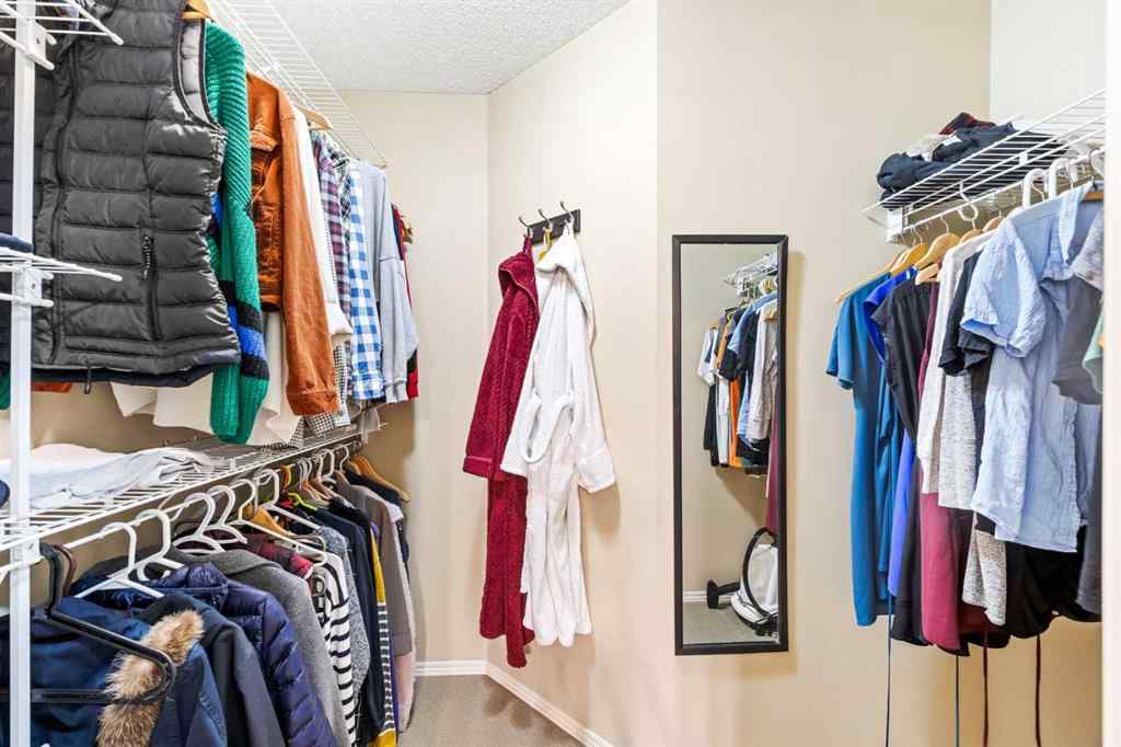 MLS® A2261209 - 16 Tuscany Ravine Court NW in Tuscany Calgary, Residential