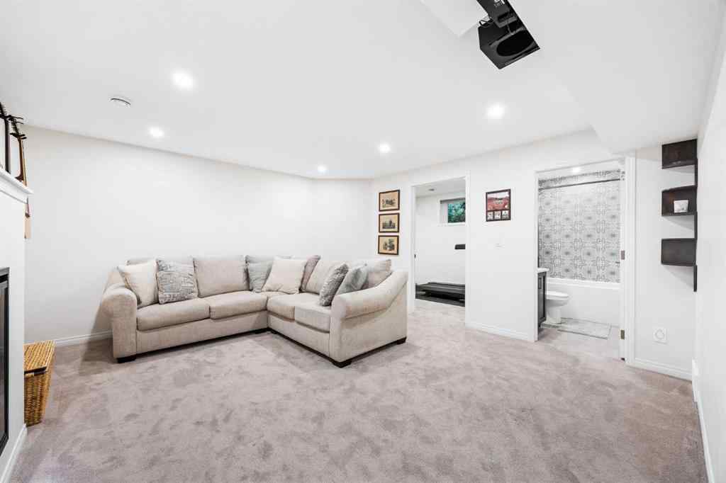 MLS® A2261209 - 16 Tuscany Ravine Court NW in Tuscany Calgary, Residential