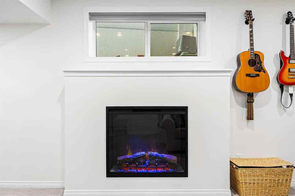 MLS® A2261209 - 16 Tuscany Ravine Court NW in Tuscany Calgary, Residential