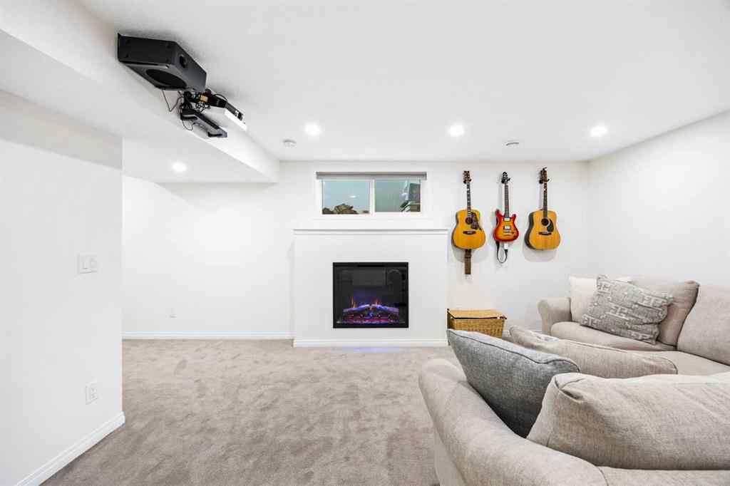 MLS® A2261209 - 16 Tuscany Ravine Court NW in Tuscany Calgary, Residential