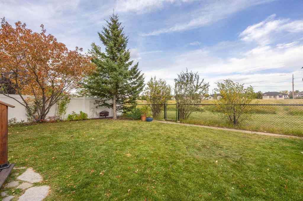 MLS® A2261209 - 16 Tuscany Ravine Court NW in Tuscany Calgary, Residential