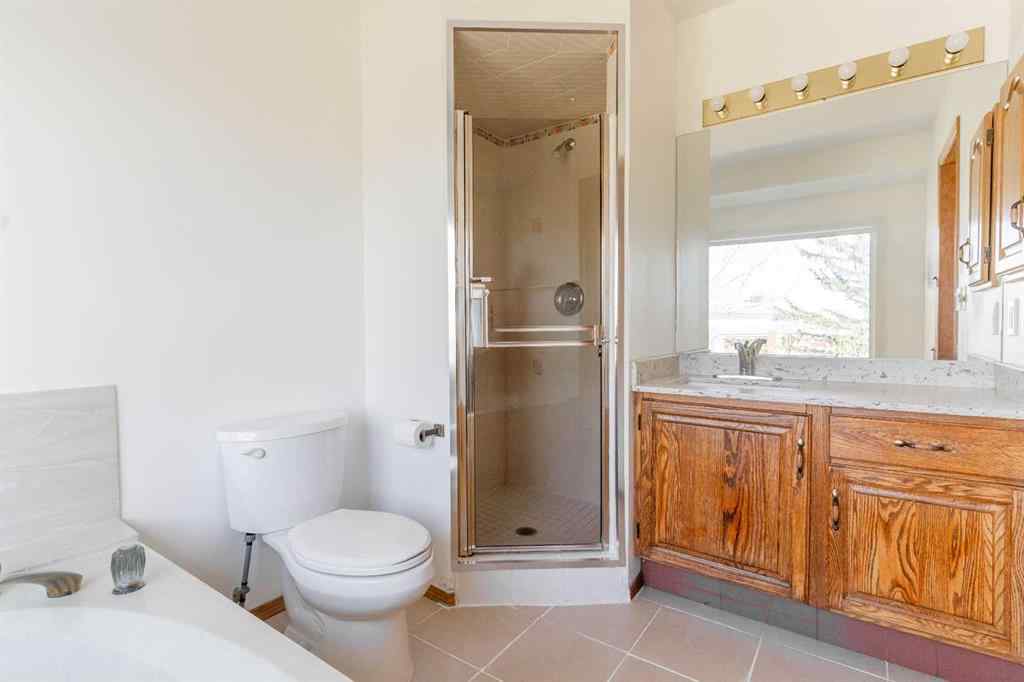 MLS® A2261217 - 266 Edgepark Way NW in Edgemont Calgary, Residential