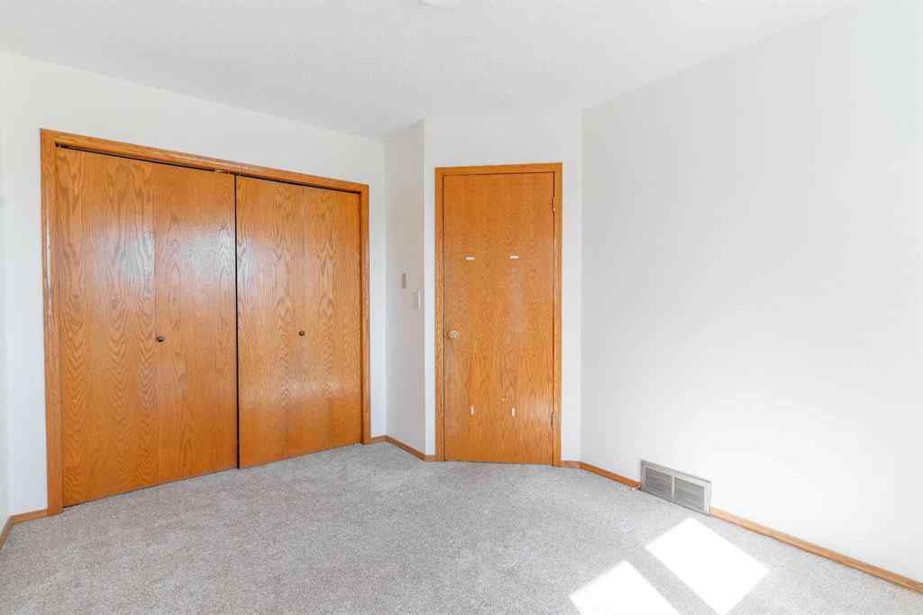 MLS® A2261217 - 266 Edgepark Way NW in Edgemont Calgary, Residential