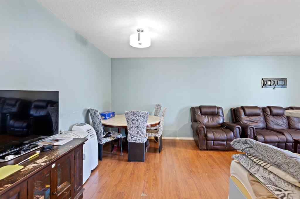 MLS® A2261220 - 20 Castlegrove Way NE in Castleridge Calgary, Residential