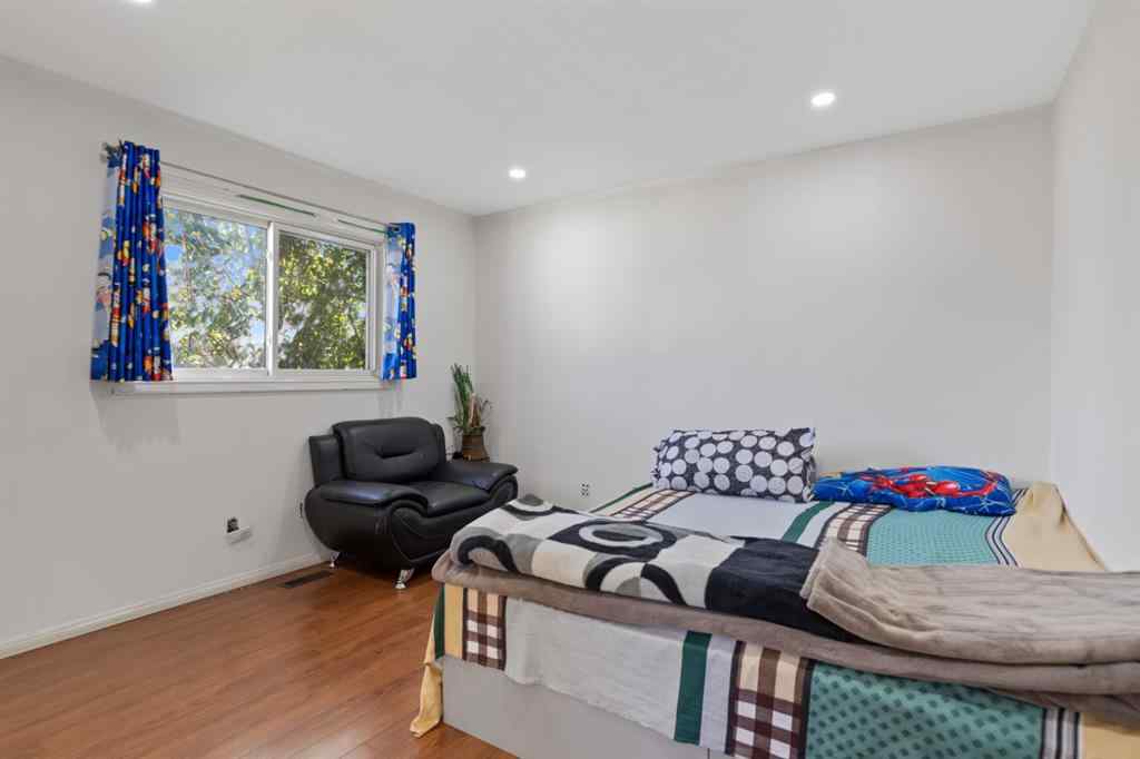 MLS® A2261220 - 20 Castlegrove Way NE in Castleridge Calgary, Residential