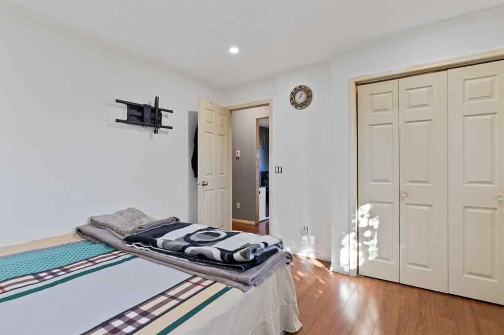 MLS® A2261220 - 20 Castlegrove Way NE in Castleridge Calgary, Residential