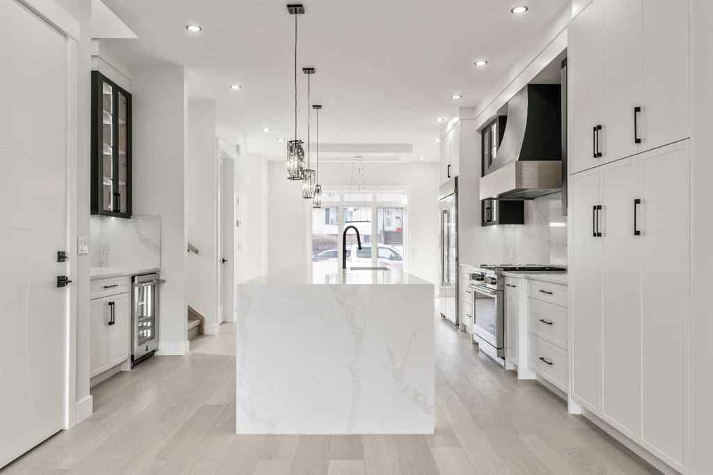 MLS® A2261223 - 1417 42 Street SW in Rosscarrock Calgary, Residential