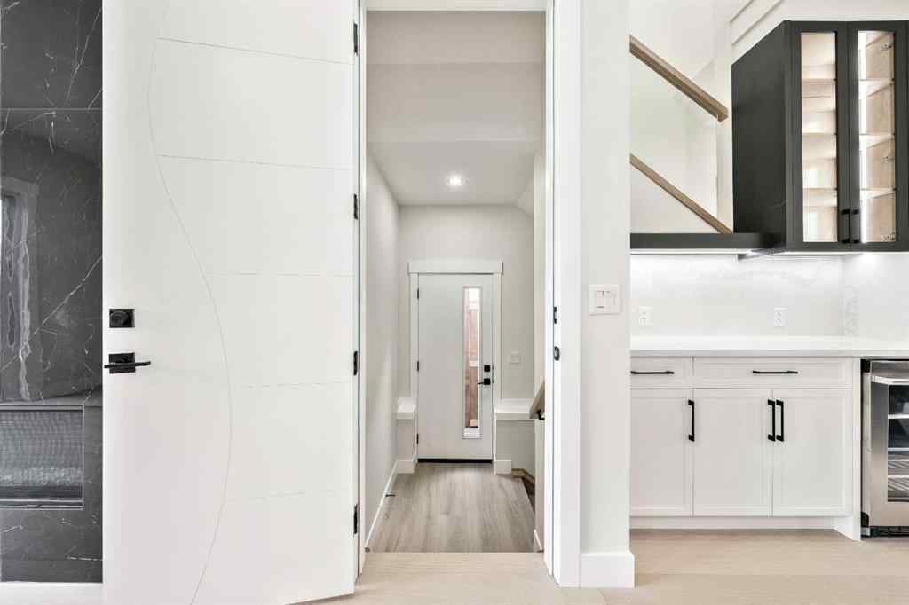 MLS® A2261223 - 1417 42 Street SW in Rosscarrock Calgary, Residential