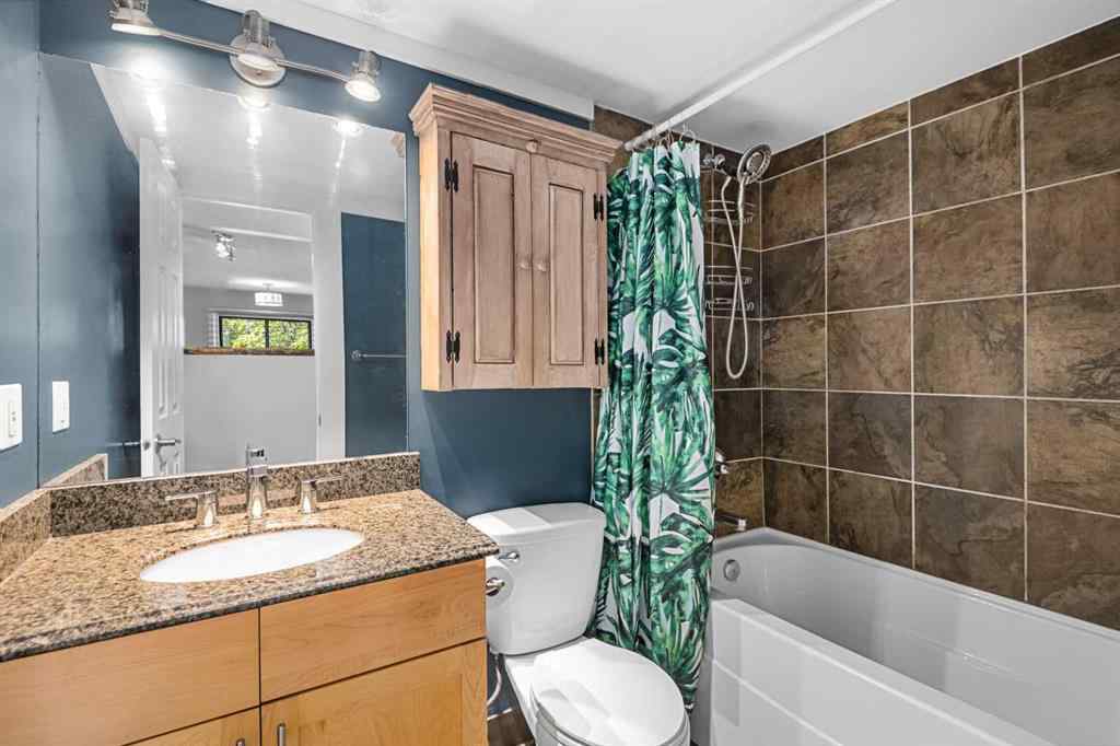 MLS® A2261226 - Unit #6 2407 17 Street SW in Bankview Calgary, Residential