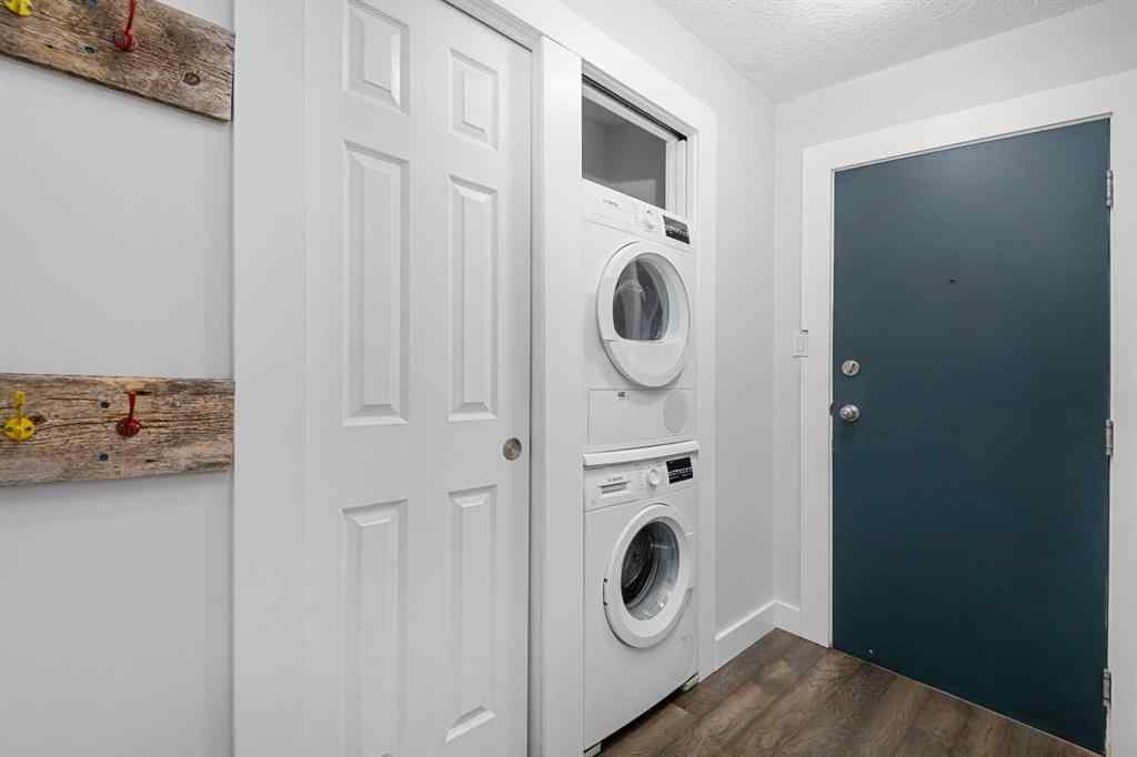 MLS® A2261226 - Unit #6 2407 17 Street SW in Bankview Calgary, Residential