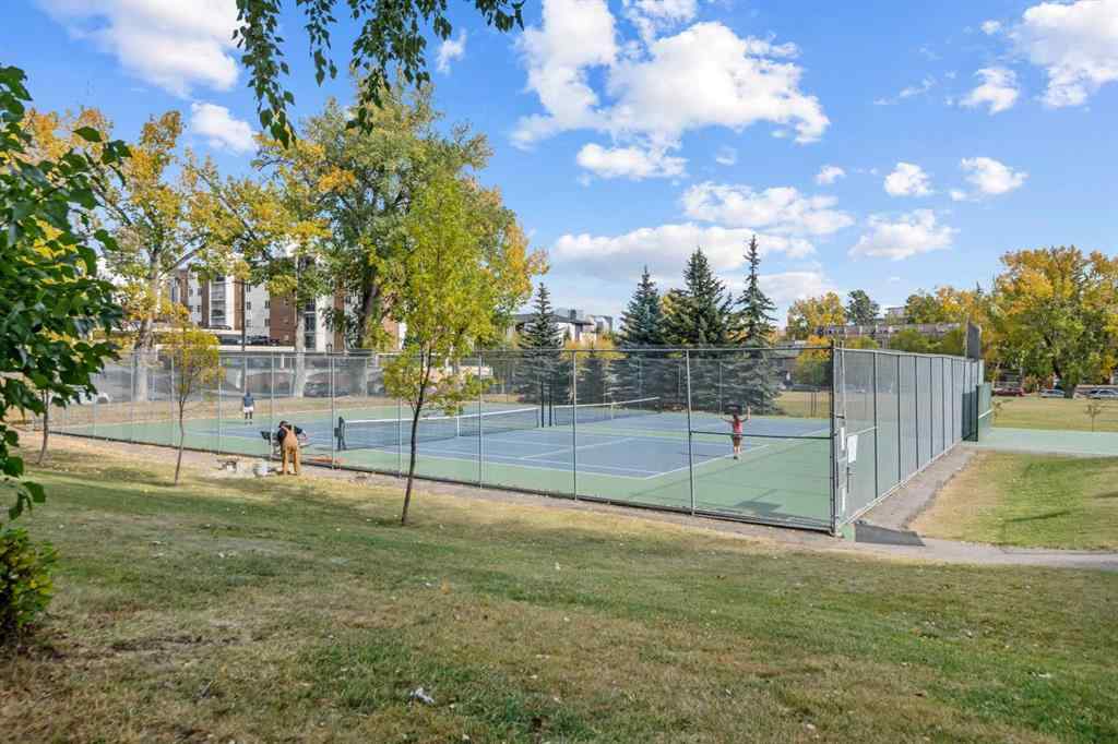 MLS® A2261226 - Unit #6 2407 17 Street SW in Bankview Calgary, Residential