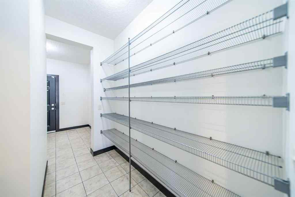 MLS® A2261227 - 73 Quarry Way SE in Douglasdale/Glen Calgary, Residential