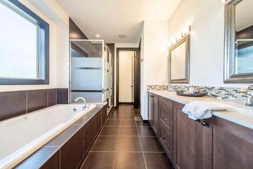 MLS® A2261227 - 73 Quarry Way SE in Douglasdale/Glen Calgary, Residential