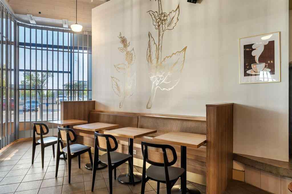 MLS® A2261228 - 6455 Macloed Trail  in Meadowlark Park Calgary, Commercial