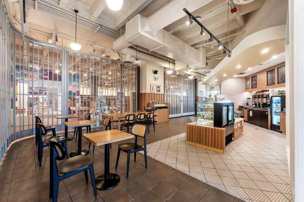 MLS® A2261228 - 6455 Macloed Trail  in Meadowlark Park Calgary, Commercial