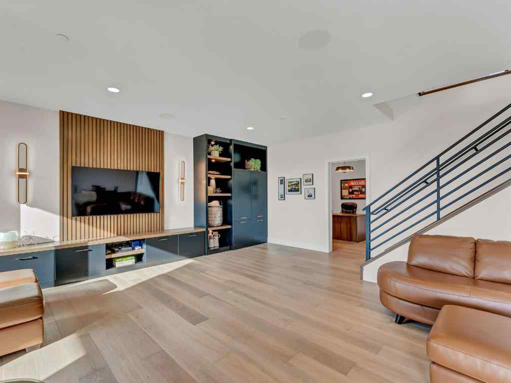 MLS® A2261229 - 51 Coulee Ridge Drive SW in SW Southridge Medicine Hat, Residential