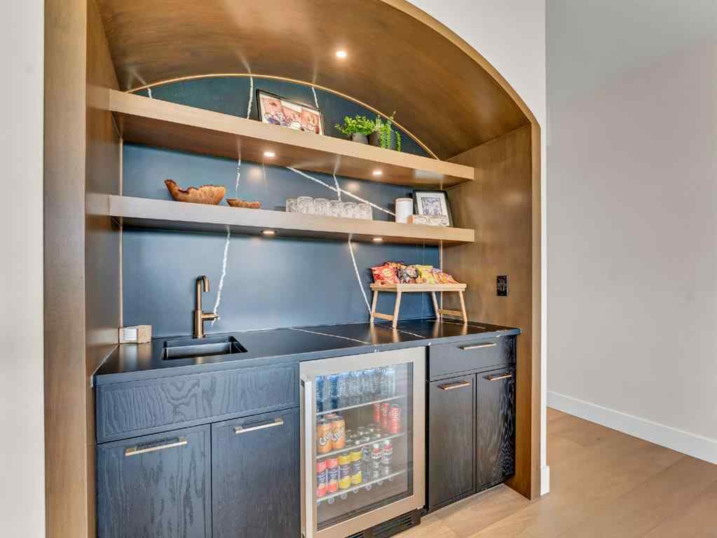 MLS® A2261229 - 51 Coulee Ridge Drive SW in SW Southridge Medicine Hat, Residential