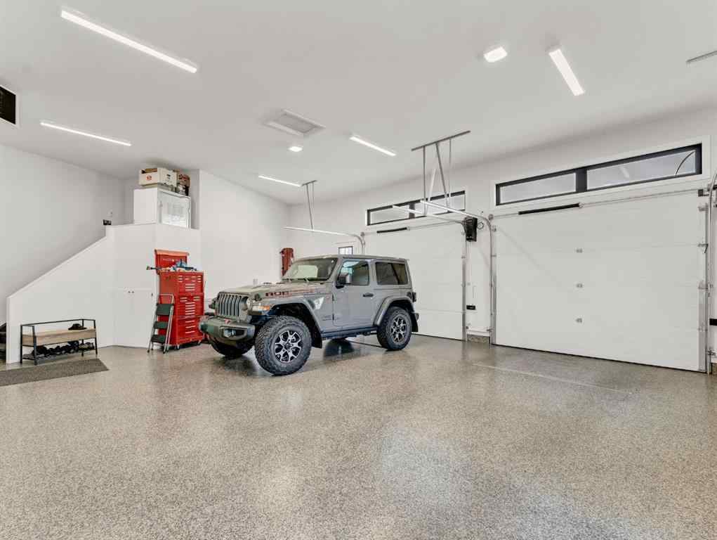 MLS® A2261229 - 51 Coulee Ridge Drive SW in SW Southridge Medicine Hat, Residential